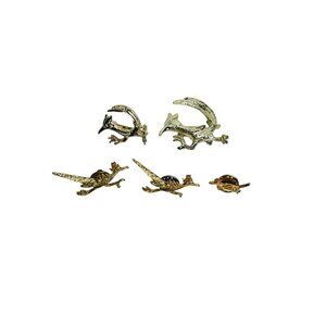 Lot Of 5 Gold Tone Road Runner Brooches/Pins (6172)